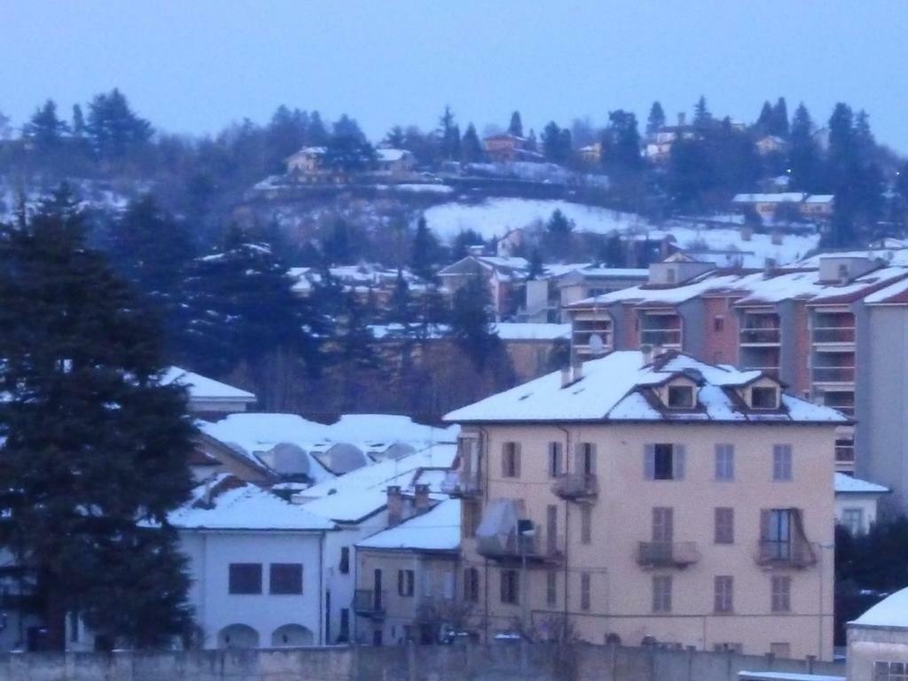 A Casa Di Gloria Apartman Acqui Terme Kültér fotó